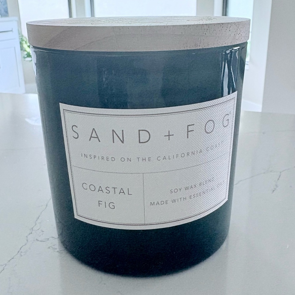 Sand + Fog EXTRA LARGE Soy Coastal Fig Scented Essential Oils Candle 25 oz NWOT